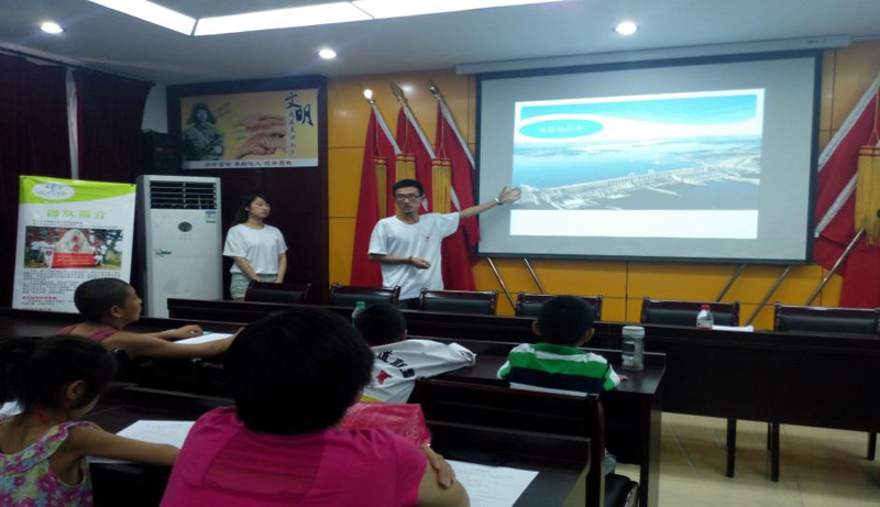 �F�꠆T���M�x�|��^(q��)����С�����v���oˮ֪�R��