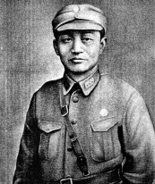 ����(r��n)��(1905��1933)���ֆ����ؑc���_(k��i)�h����1925��12�¿���V���S��܊У3�ڲ�������1926�ꮅ�I(y��)����У��(d��n)��4��5��6�ڽ̹١�1932�궬�·�(gu��)������܊��17܊25����75�õ�149�F(tu��n)��У�F(tu��n)�L(zh��ng)���v���ݓ�(d��n)�γǷ���1933��3�����ʲ��S���(du��)���Ϻӱ�������ǰ�ڌ�(xi��)�oĸ�H�����һ�����зQ������܊ռ�I(l��ng)�˖|��ʡ���F(xi��n)���M(j��n)���L(zh��ng)�������������Σ�������ʲ����������c��܊��������(zh��n)���������ԃ������3��11���������ںӱ�ʡ�ű�������܊�����������Џ��������r(sh��)��28�q���˺�����(gu��)������׷������܊�ٌ���