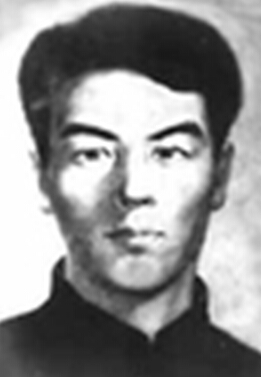 ����̩��1907��1936�������Ŀ�������Ӣ�ۣ��|������(li��n)܊�ڶ�܊��(chu��ng)���˺���Ҫ�I(l��ng)��(d��o)�����|��ʡ�wƽ�h�����w���У��ˡ�1931������Ї�(gu��)���a(ch��n)�h��12�����Ӽ��h����ͬ�˽M�����L(zh��ng)��1932����������^��ú�V�_չ�����\(y��n)��(d��ng)������ԓ�V����ͬ�˕�ӛ��1933��9�®�(d��ng)�x���й��|�M��ίί�T��܊�²��L(zh��ng)����v�Ζ|���������܊�ڶ�܊��(d��)������ί���|���������܊�ڶ�܊܊�L(zh��ng)���|������(li��n)܊�ڶ�܊܊�L(zh��ng)���|������(li��n)܊��һ·܊����˾�����1936��11��7�գ���ָ�]�����hС���Ӵ壨��ٽ�Դ�h����(zh��n)���Р�����