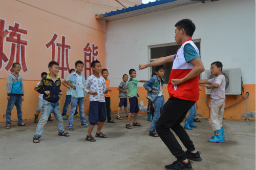 �x�ЌW(xu��)Ժ�tʮ��ů��־Ը����(w��)�(du��)��ɽ��ʡ�����н��ڿh��Ȫ�l(xi��ng)־Ը����(w��)�����Ȫ�l(xi��ng)�ĺ��ӂ��_�O(sh��)��ȭ���n�����g(sh��)�n������(qi��ng)�w�|(zh��)�����M(j��n)��������ȫ��l(f��)չ��