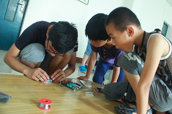 �Ї�(gu��)ʯ�ʹ�W(xu��)���A�|������(m��ng)֮�������̈F(tu��n)��ɽ�|ʡ�S�u��(j��ng)��(j��)�_(k��i)�l(f��)�^(q��)ᘌ�(du��)���(l��i)��(w��)���ˆT��Ů�����؃�ͯ�_(k��i)չ������(d��ng)�����H�_(k��i)�O(sh��)�Z(y��)��(sh��)���n�̽̌W(xu��)��߀�_(k��i)չҕ�l�̌W(xu��)��ħ�g(sh��)��ħ�����L��(hu��)���dȤ�(l��i)�n���� (3)