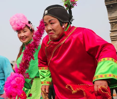 �����һ�����՝}�Ͽh�e�����S����ʵĽ��^�Ļ����(d��ng)�����y(t��ng)���׶��˶��������Ⱥ���[�´��� ���ո�ꖾW(w��ng)�ѡ��}��֮�ӡ� �z